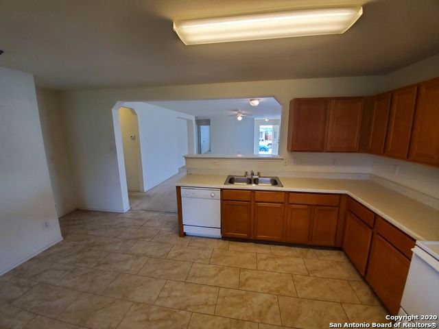 25714 GOLD YARROW, San Antonio, TX 78260