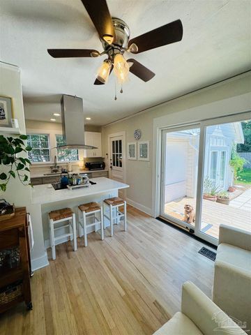 1716 N 20th Ave, Pensacola, FL 32503