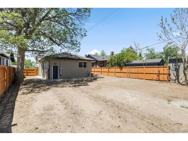 2810 N Fillmore St, Denver, CO 80205