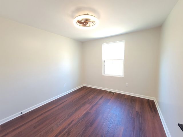 136 Moore Street, Wellford, SC 29385