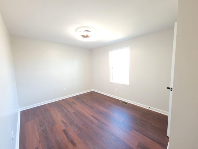 136 Moore Street, Wellford, SC 29385