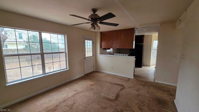 54 George CT, Hampton, VA 23663