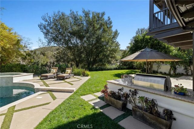 3850 Prado De Las Uvas, Calabasas, CA 91302
