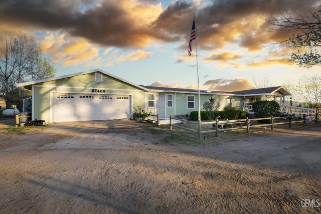 27400 Harness Drive, Tehachapi, CA 93561