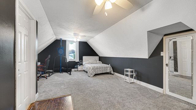 324 W Johnson Road, La Porte, IN 46350