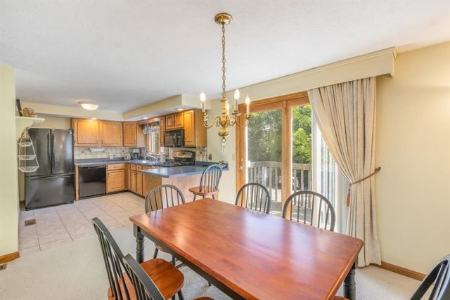 62 Villa Roma Dr 62, Tewksbury, MA 01876