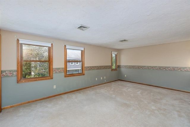 62 Villa Roma Dr 62, Tewksbury, MA 01876