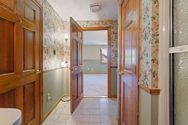 62 Villa Roma Dr 62, Tewksbury, MA 01876