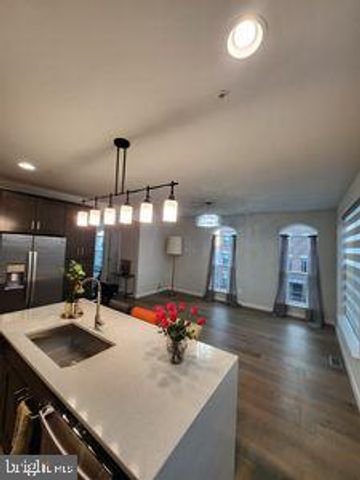 601 LEIGH WAY, Oxon Hill, MD 20745