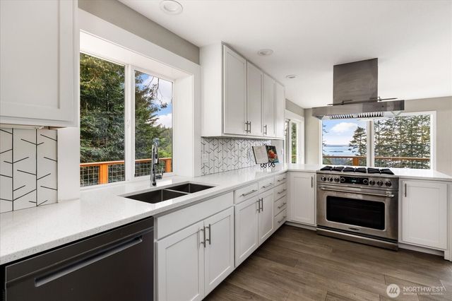 14076 Rosario Road, Anacortes, WA 98221