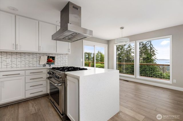 14076 Rosario Road, Anacortes, WA 98221