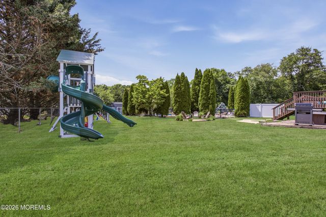 122 Butterfly Road, Jackson, NJ 08527