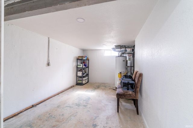 9521 Carriage Lane, Fort Wayne, IN 46804
