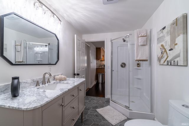 9521 Carriage Lane, Fort Wayne, IN 46804