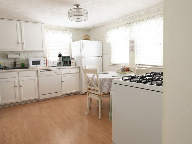 92 Pemberton St, Revere, MA 02151