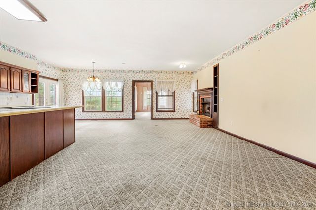 780 W 121st Street S, Jenks, OK 74037