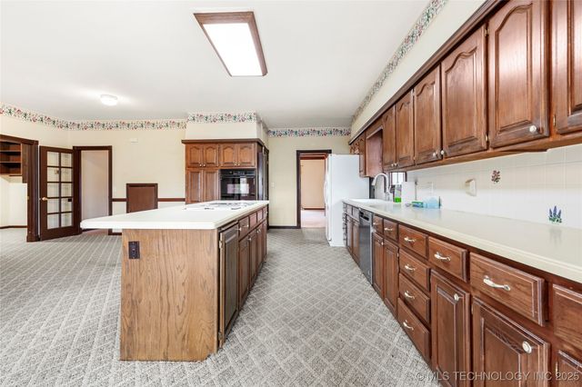 780 W 121st Street S, Jenks, OK 74037