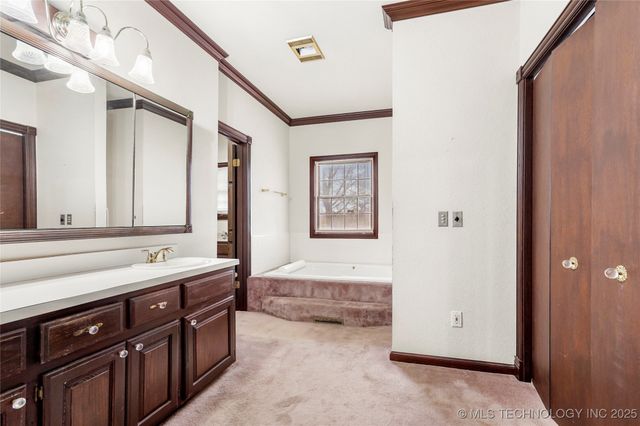 780 W 121st Street S, Jenks, OK 74037