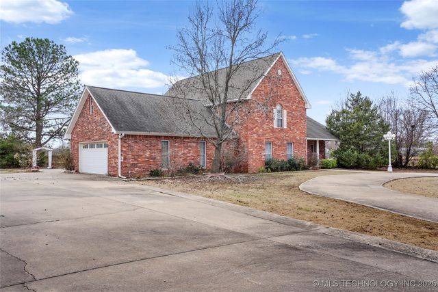 780 W 121st Street S, Jenks, OK 74037