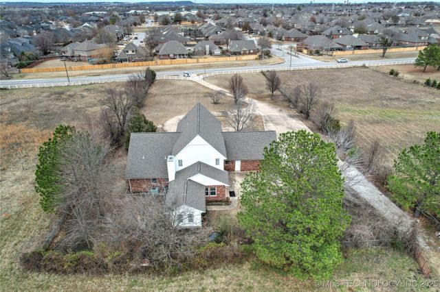 780 W 121st Street S, Jenks, OK 74037