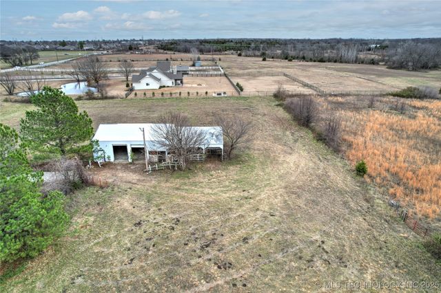780 W 121st Street S, Jenks, OK 74037