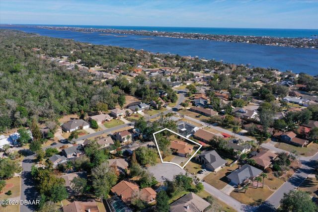 5 Ironwood Court, Ormond Beach, FL 32174