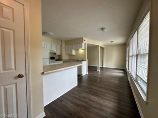 2911 Spring Garden Street B, Greensboro, NC 27403