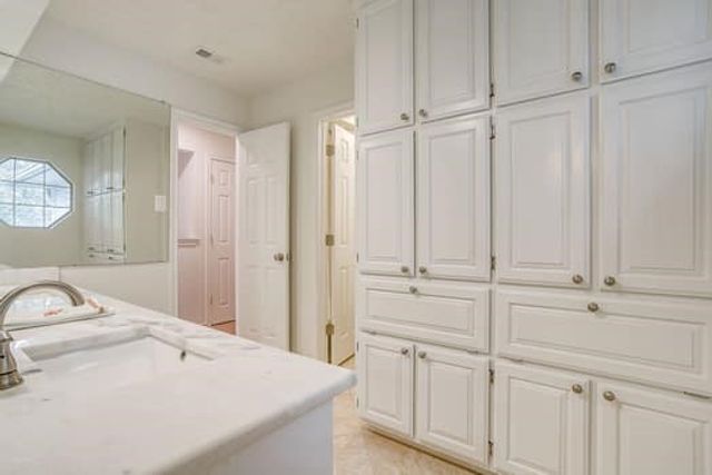 1133 Windy Meadows Drive, Burleson, TX 76028