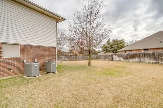 1133 Windy Meadows Drive, Burleson, TX 76028