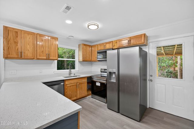 305 N 21st Street, Wilmington, NC 28405