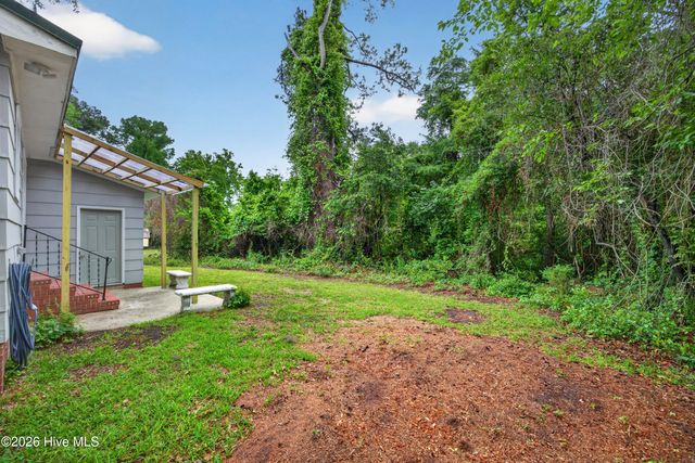 305 N 21st Street, Wilmington, NC 28405