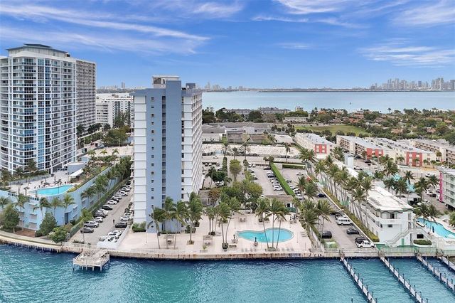 1865 79th St Causeway 16b, North Bay Village, FL 33141