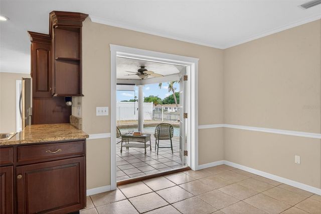 2555 CONSTITUTION BOULEVARD, Sarasota, FL 34231