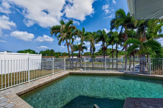 2555 CONSTITUTION BOULEVARD, Sarasota, FL 34231