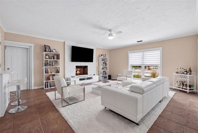 2555 CONSTITUTION BOULEVARD, Sarasota, FL 34231