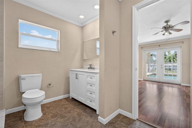 2555 CONSTITUTION BOULEVARD, Sarasota, FL 34231