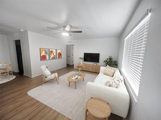 4639 Williams Road 203, Benbrook, TX 76116