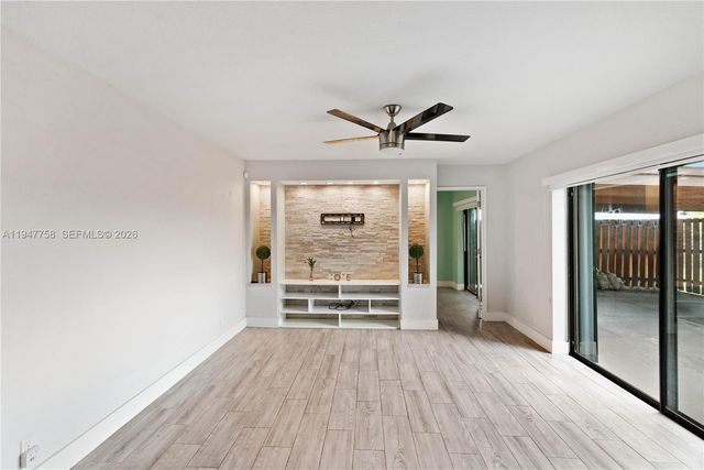 2588 Garden Ct 2588, Cooper City, FL 33026