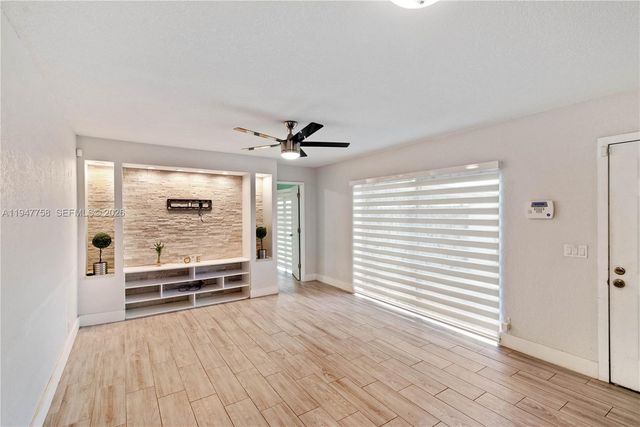 2588 Garden Ct 2588, Cooper City, FL 33026