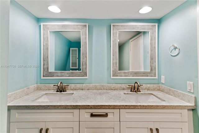 2588 Garden Ct 2588, Cooper City, FL 33026