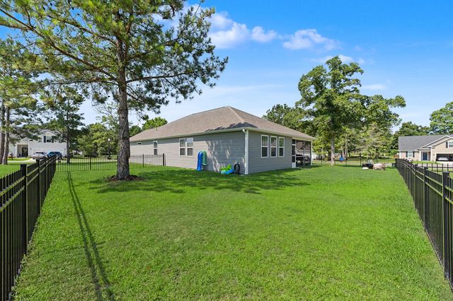 1408 Deercreek Drive, Manning, SC 29102
