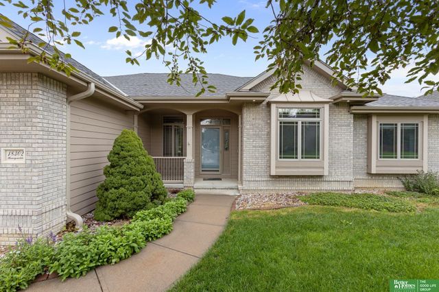 18302 Honeysuckle Drive, Omaha, NE 68022