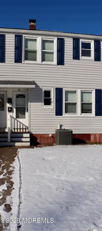 40 Belshaw Avenue, Shrewsbury Twp, NJ 07724