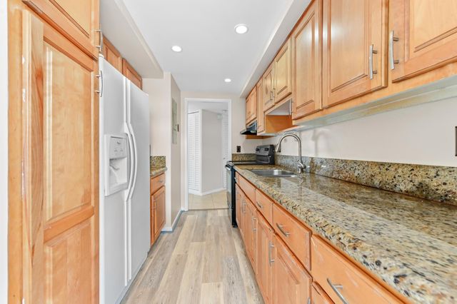 710 N Ocean Boulevard 710, Pompano Beach, FL 33062