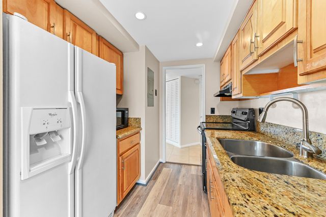 710 N Ocean Boulevard 710, Pompano Beach, FL 33062