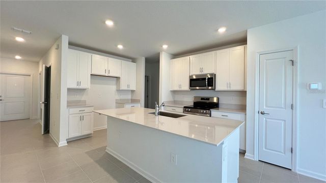 2892 TRANSFORMATION WAY, Clermont, FL 34714