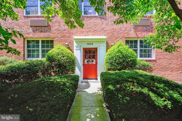 1634 W ABINGDON DR #102, Alexandria, VA 22314