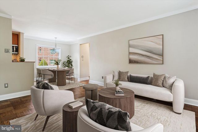 1634 W ABINGDON DR #102, Alexandria, VA 22314