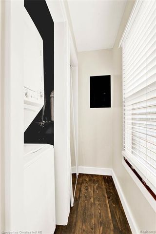 3237 Harris Street, Ferndale, MI 48220