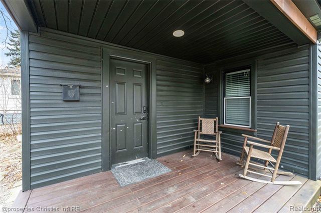 3237 Harris Street, Ferndale, MI 48220